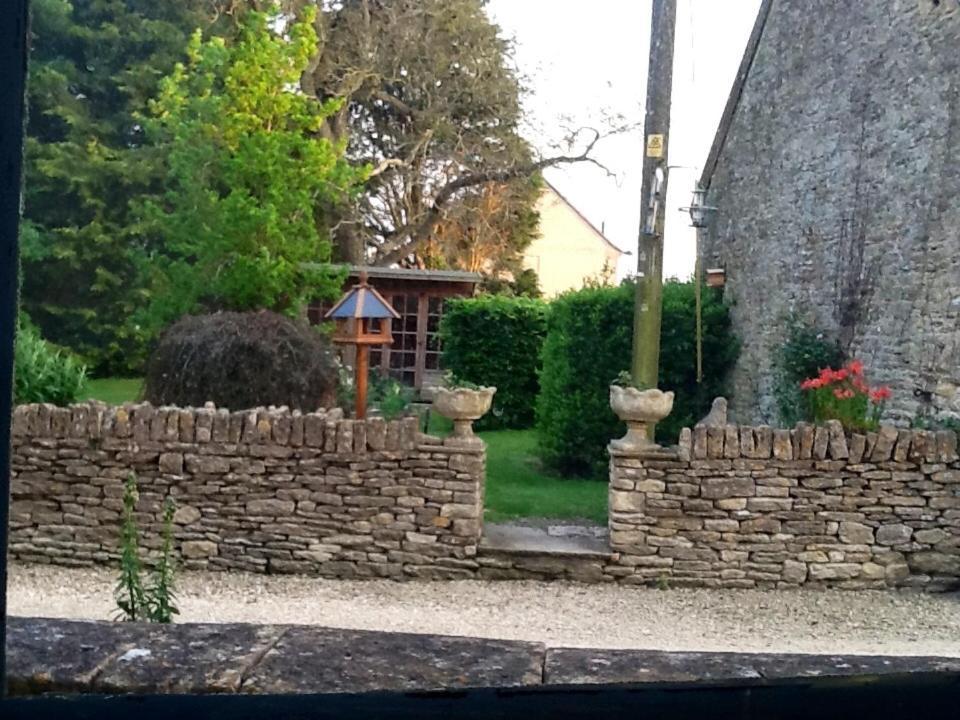 The Manor Farm Alderton