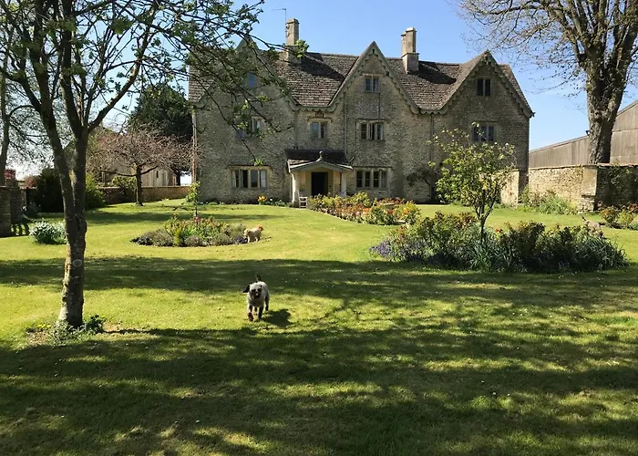 The Manor Farm Alderton