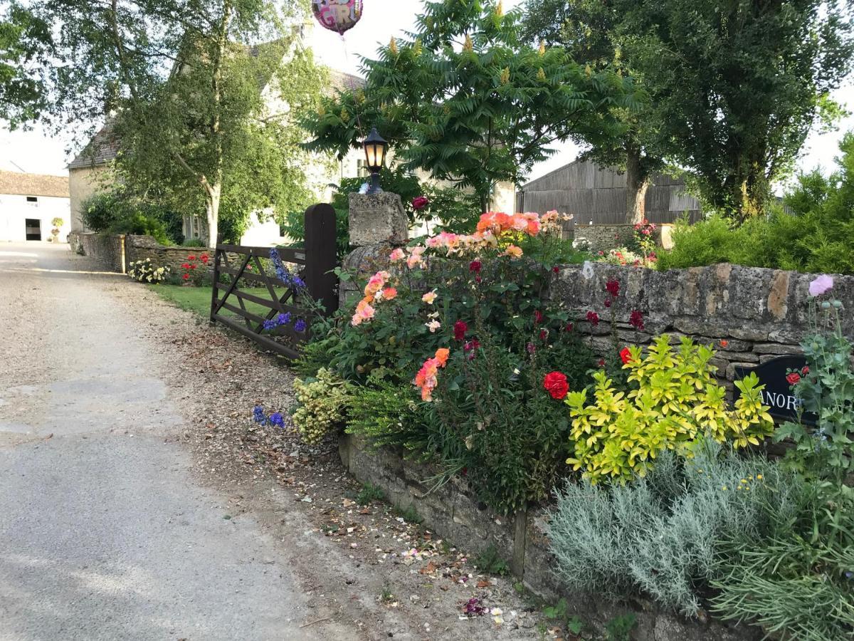 The Manor Farm Alderton Chippenham (Wiltshire)