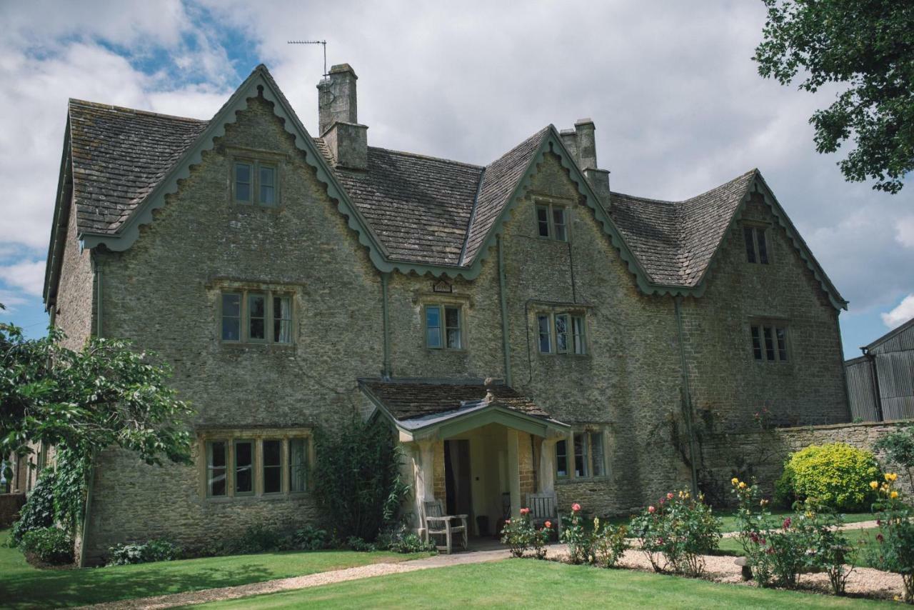 The Manor Farm Alderton
